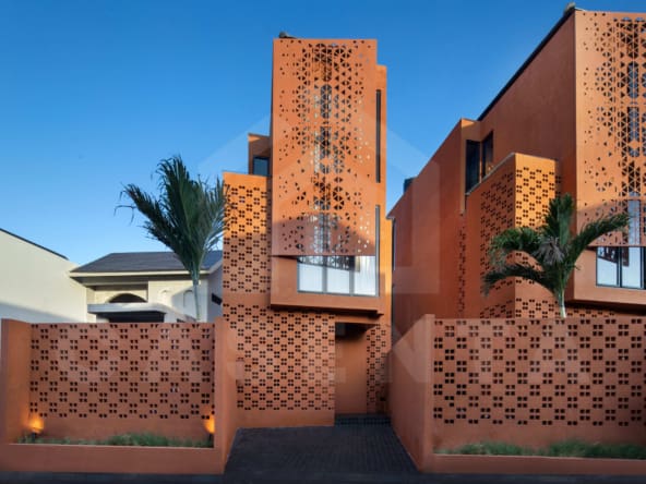 Charming facade of 2 bedroom villa close to prime location in canggu