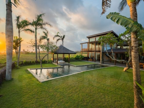 Spacious lawn inside tropical villas in Tabanan coastline