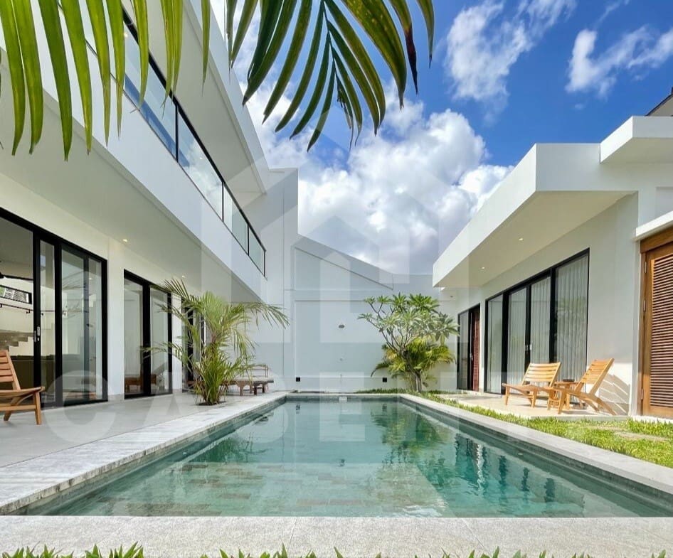 Spacious outdoor space inside stunning 3 bedroom villa in Seminyak