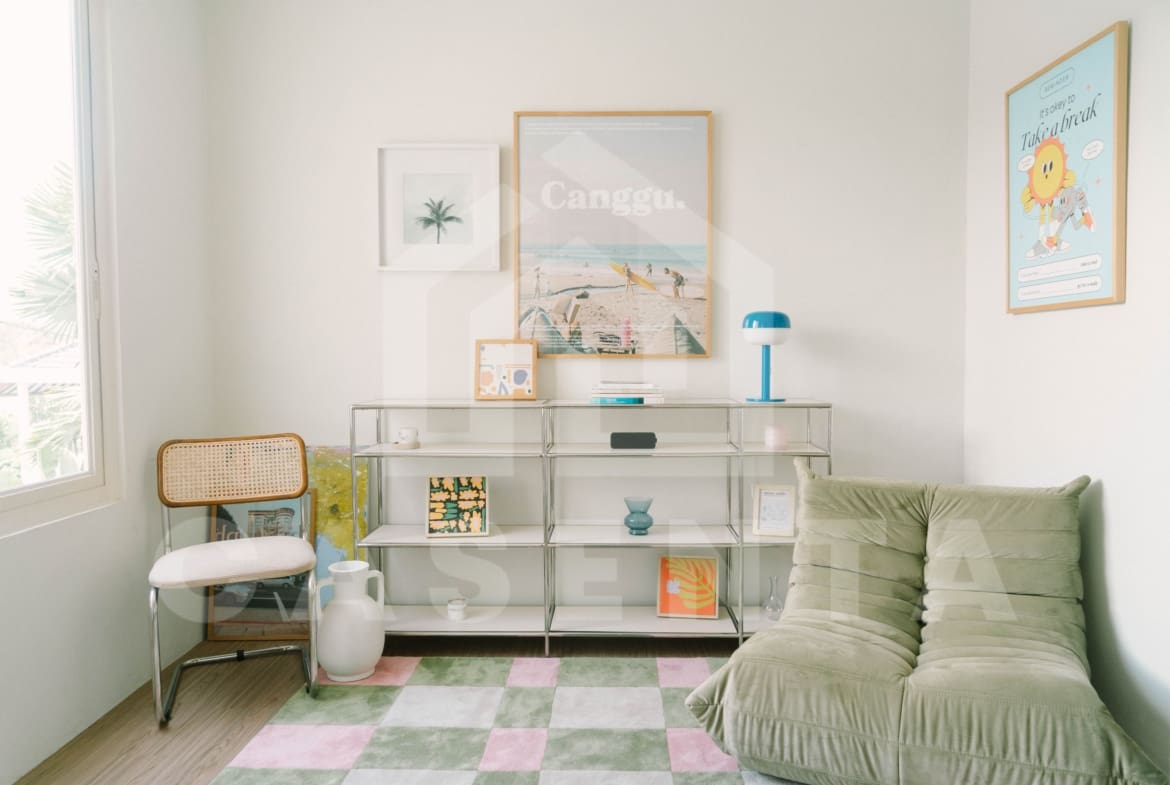 Reading space inside 4 bedroom family villa in Umalas