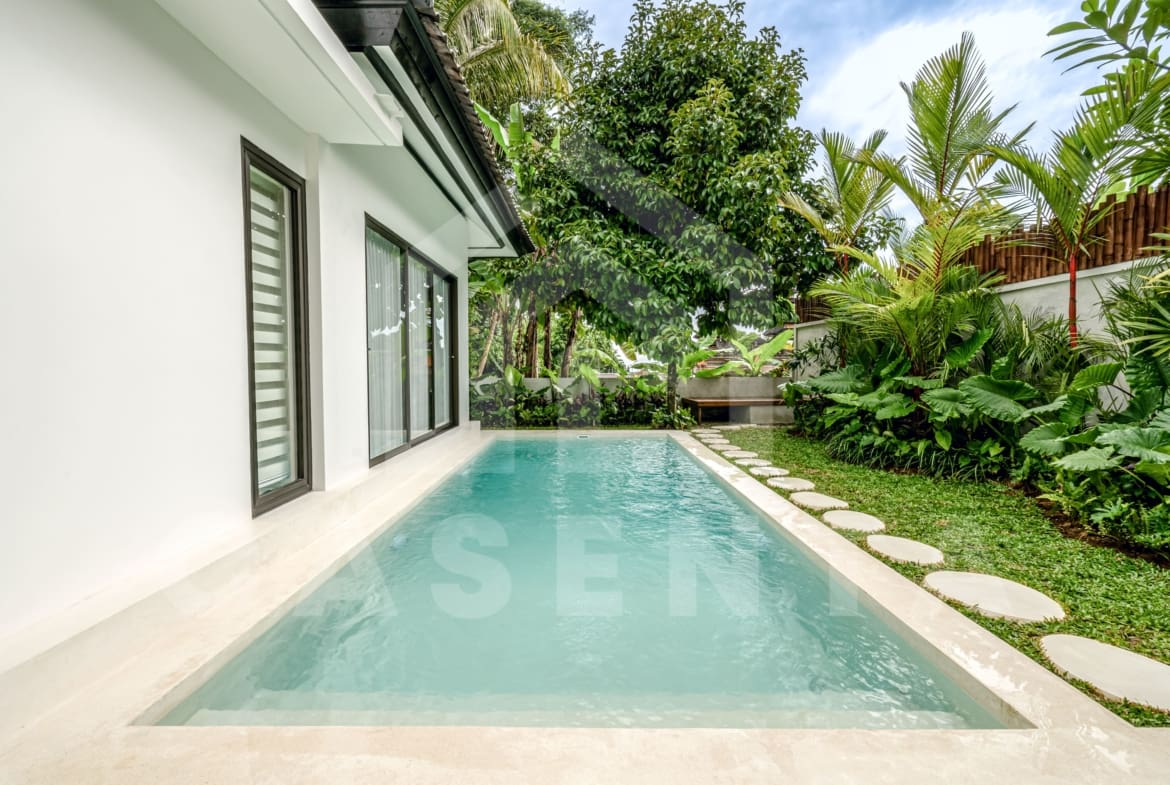Outdoor area inside beautiful 2 bedroom villa in Ubud
