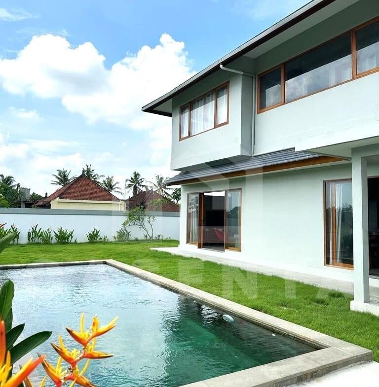 Outdoor area of 3 bedroom family villa in Ubud