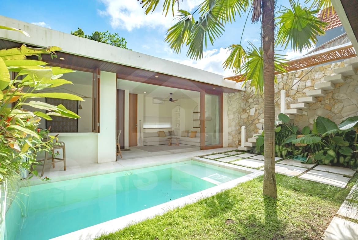 Outdoor area inside of attractive 2 bedroom villa in Tumbak Bayuh