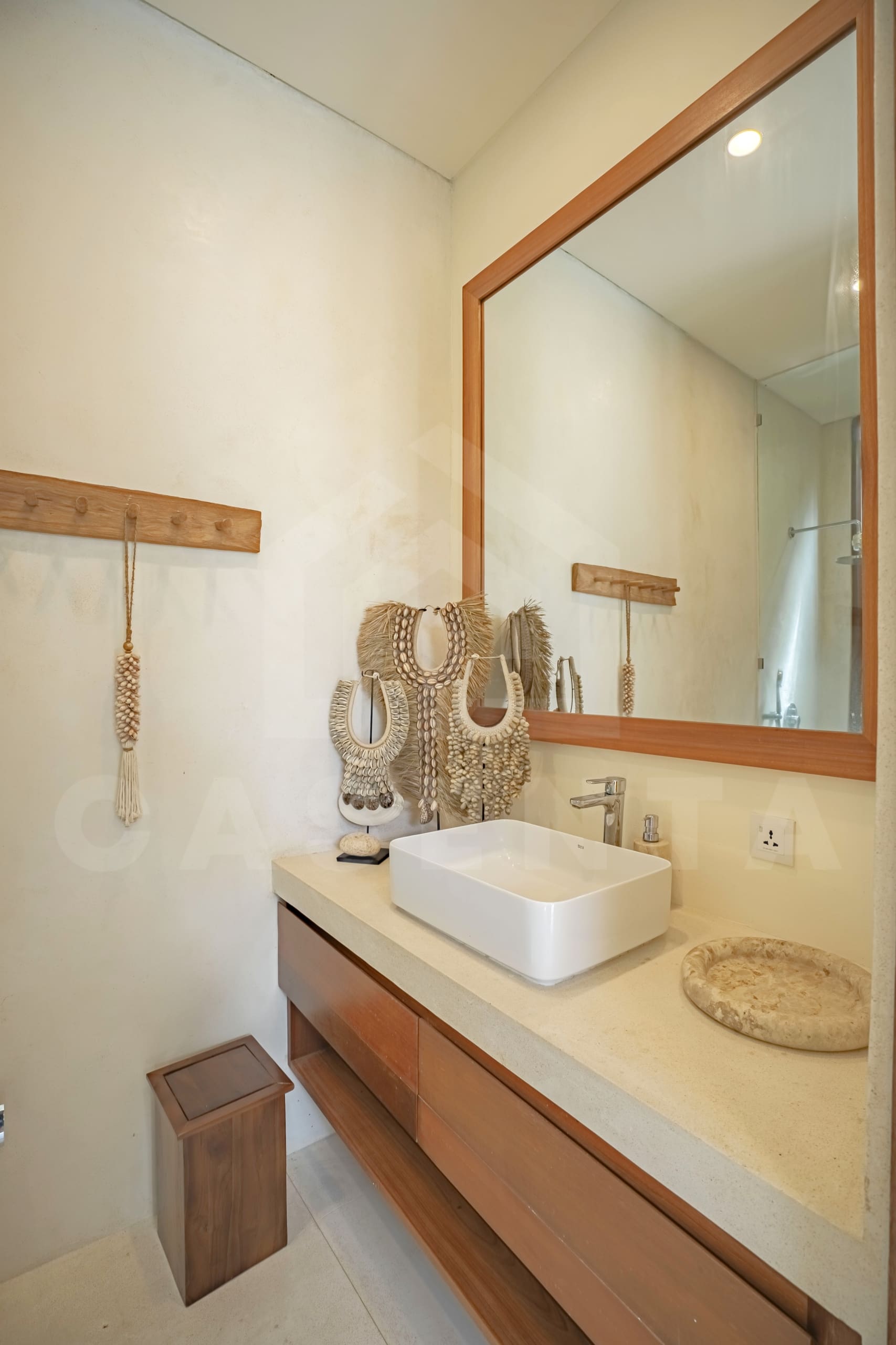 Bathroom inside attractive 2 bedroom villa in Tumbak Bayuh