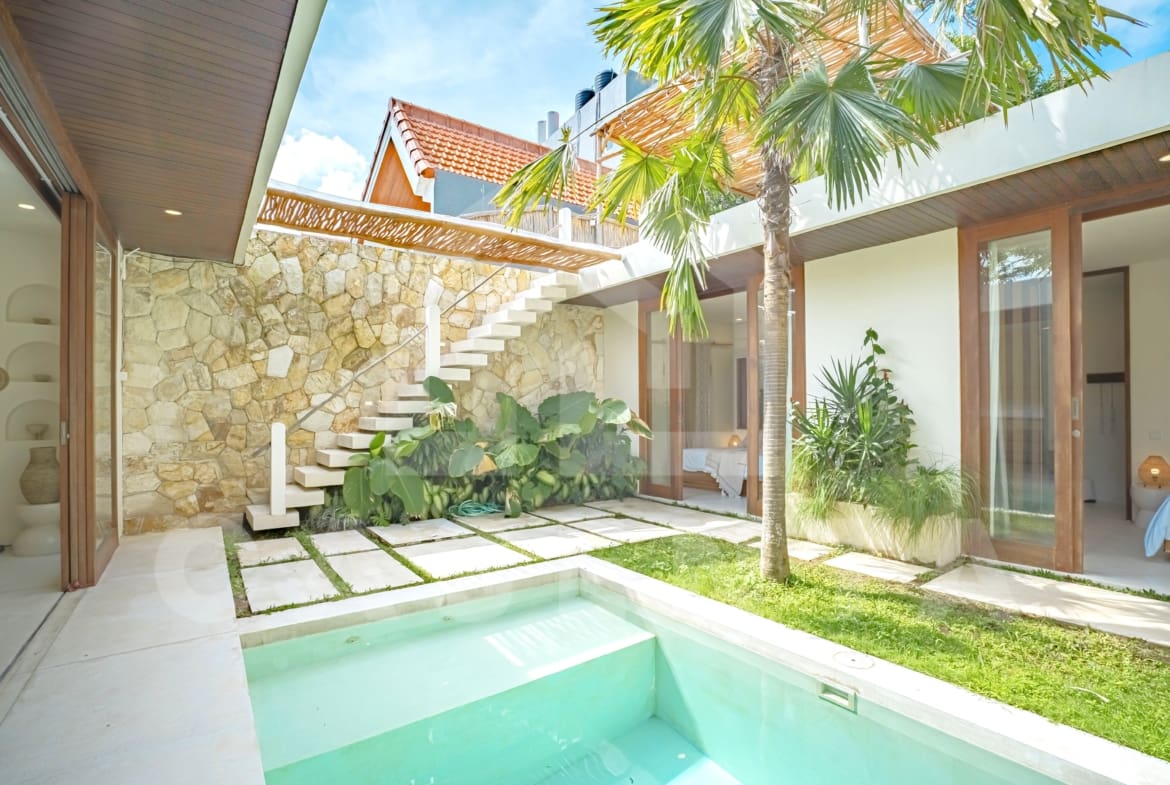 Outdoor area inside of attractive 2 bedroom villa in Tumbak Bayuh