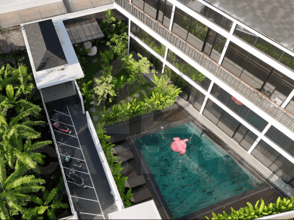 Bird's eye view of stylish apartment in Babakan