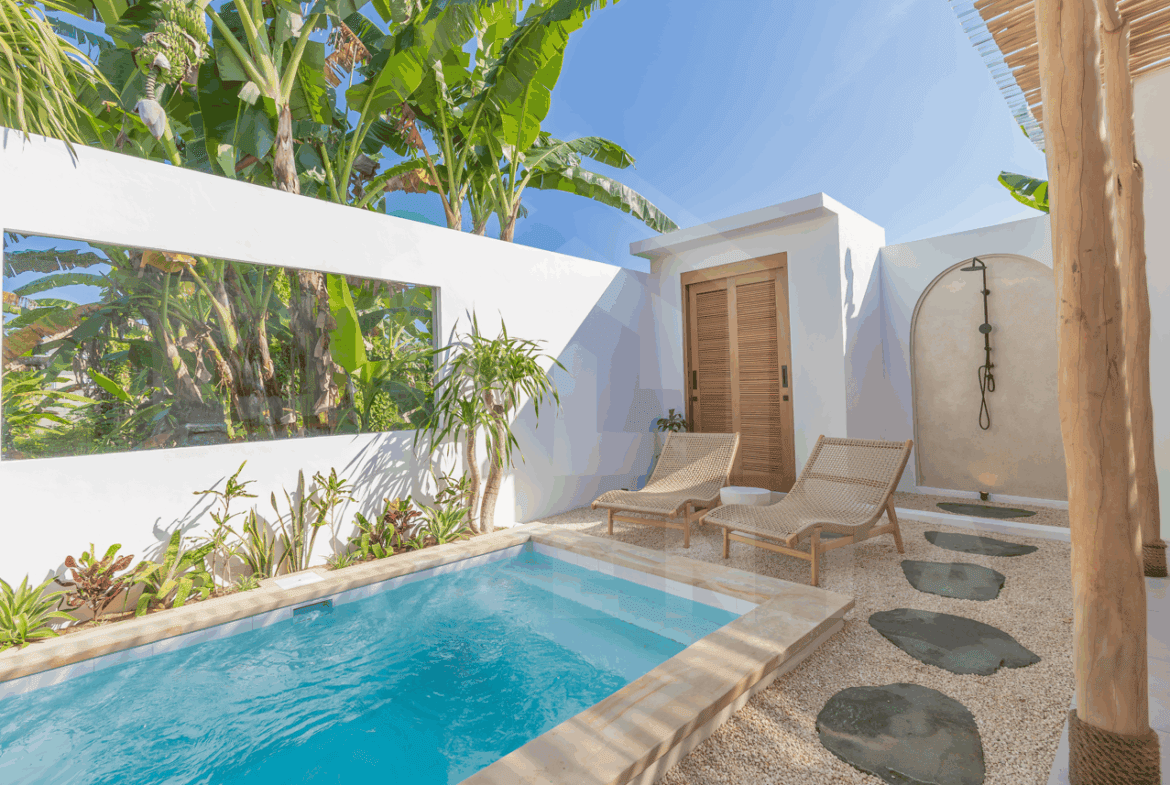 Private pool and garden in modern leasehold villa Tabanan