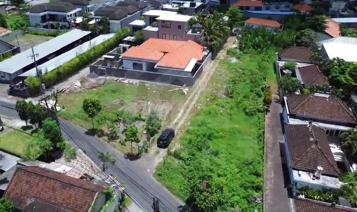 Umalas leasehold land with private access for villa development