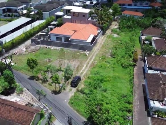 Umalas leasehold land with private access for villa development