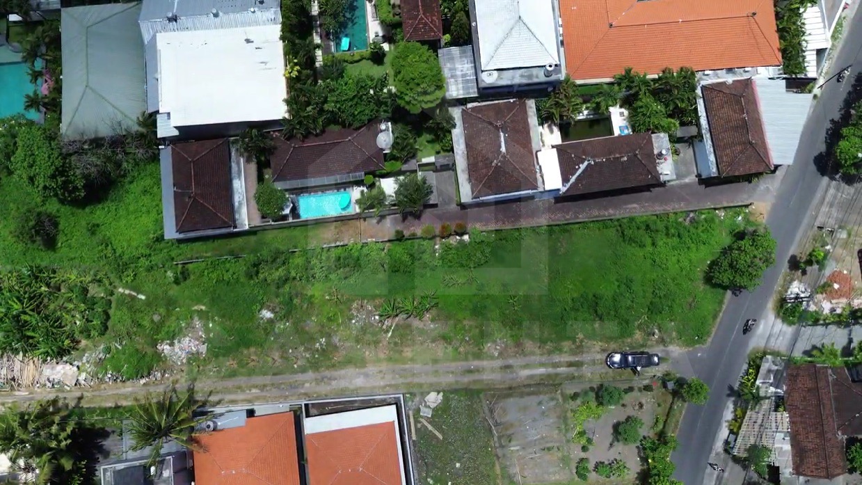 Residential Umalas land for sale with private road access