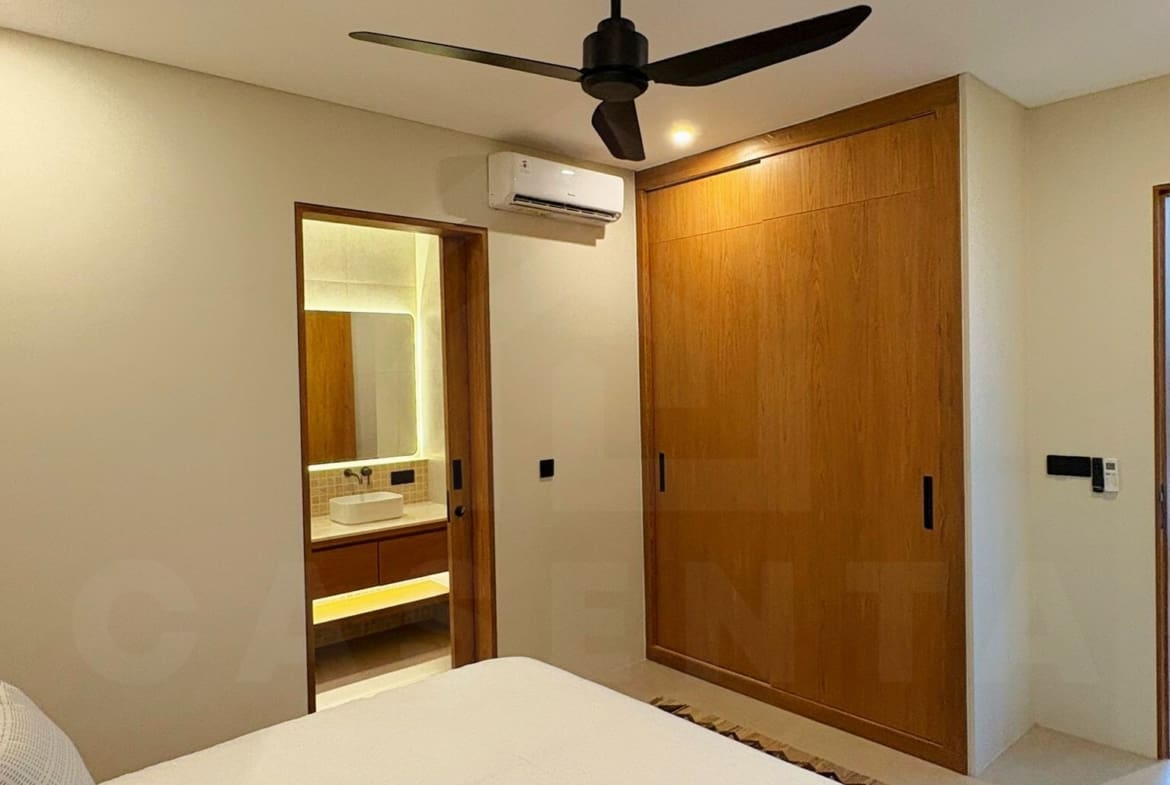 Furnished 1-bedroom with ensuite bathroom in Bali leasehold villa