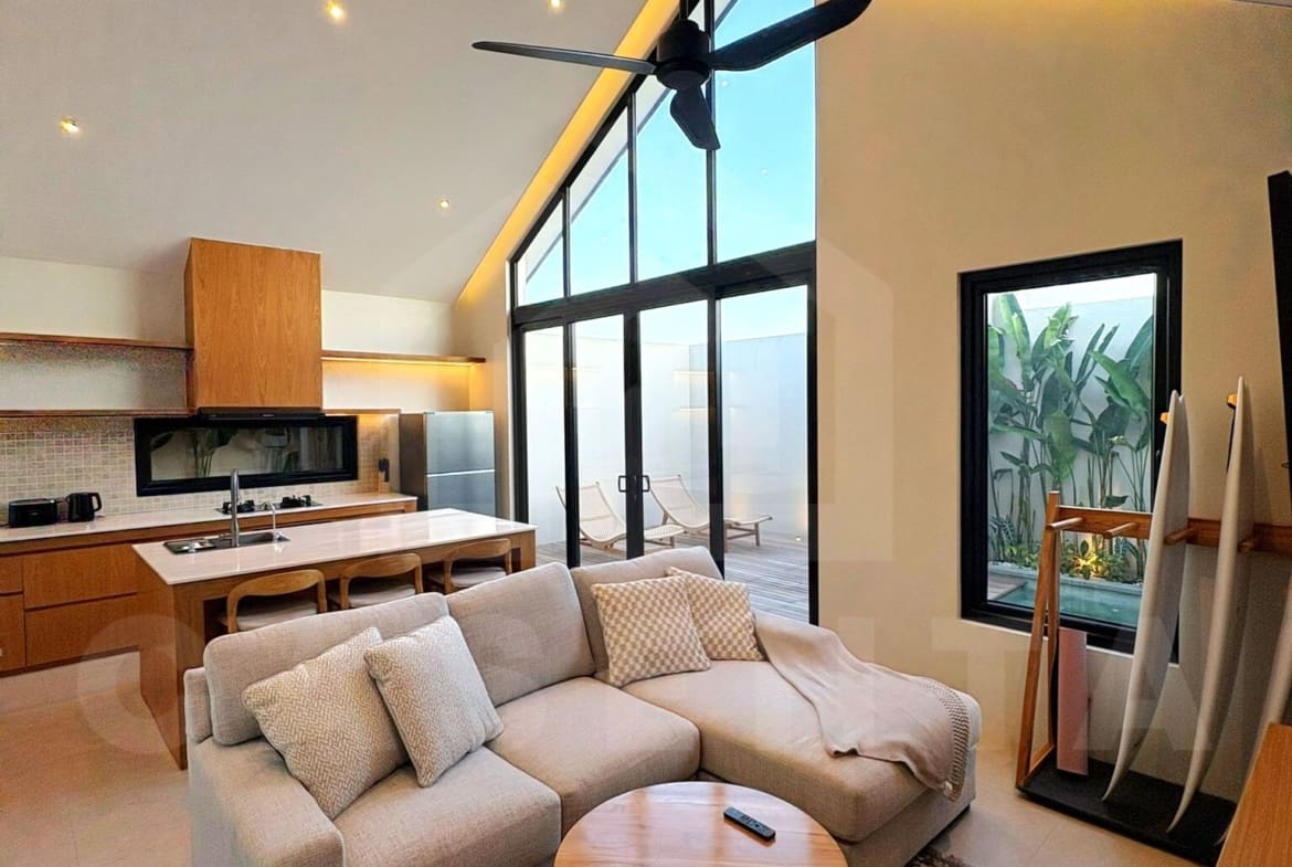 Living area and kitchen of 1-bedroom investment villa Bali