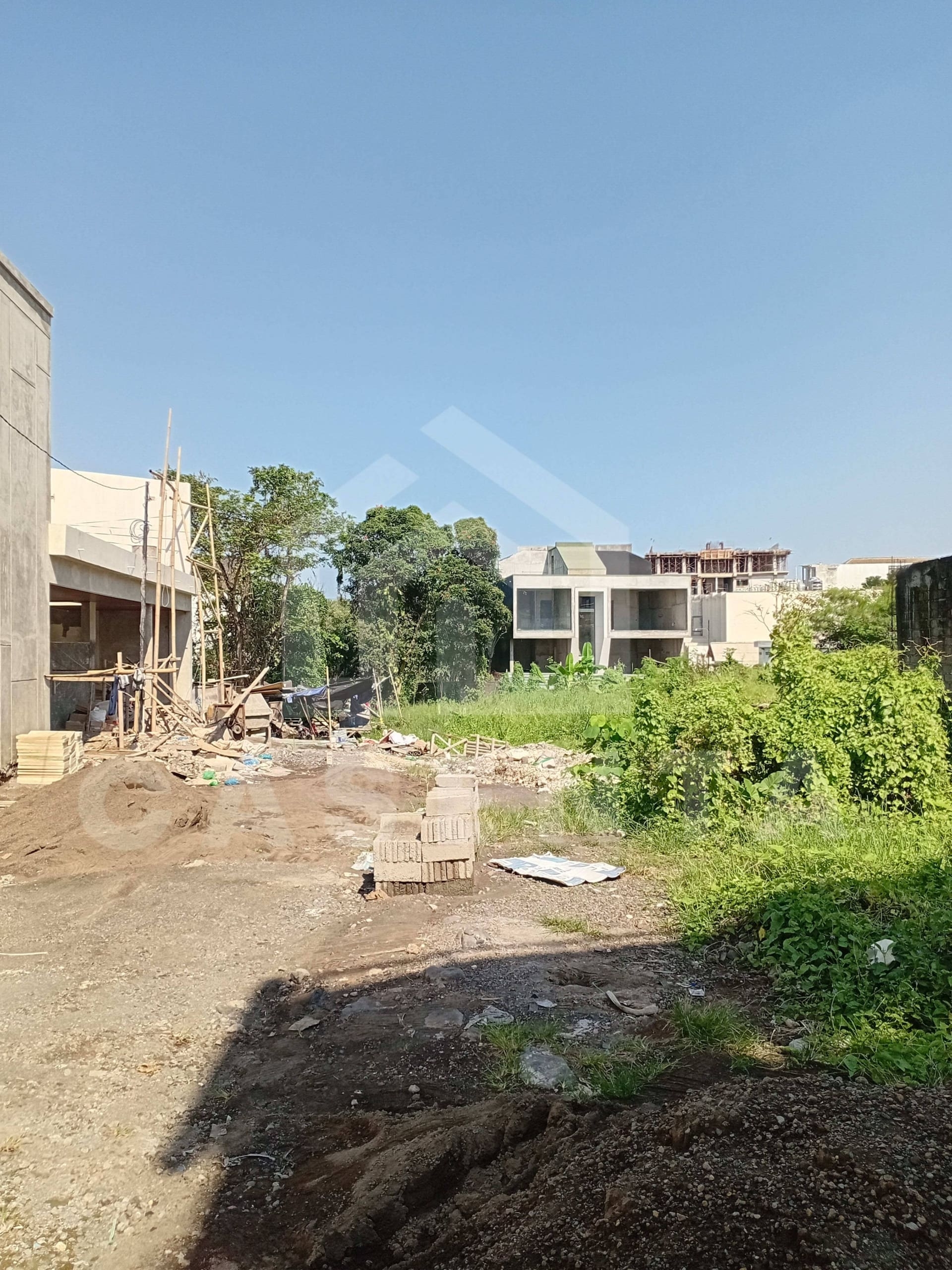 Yellow zone freehold land in Berawa for villa development