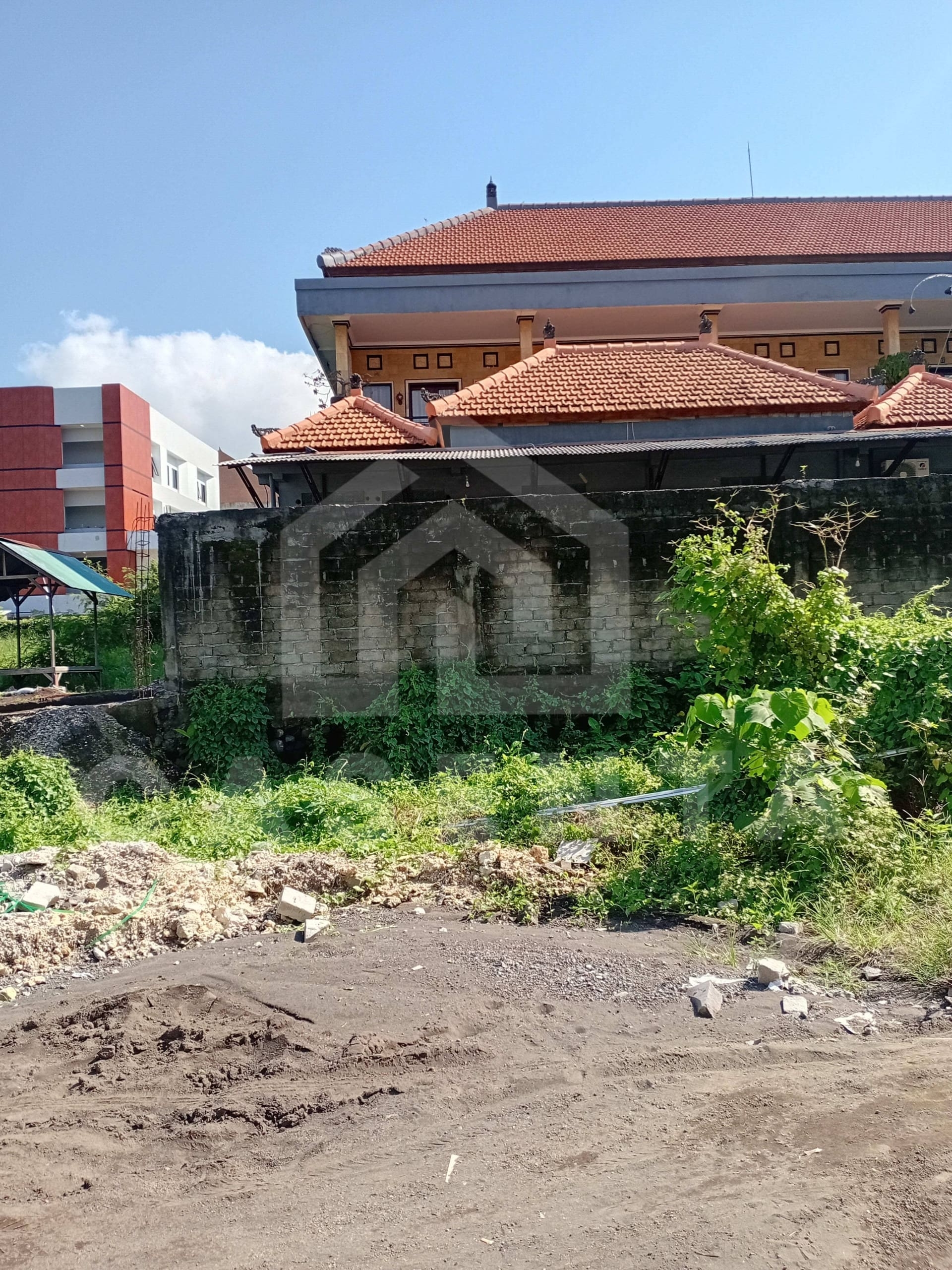 Berawa yellow zone freehold land investment opportunity