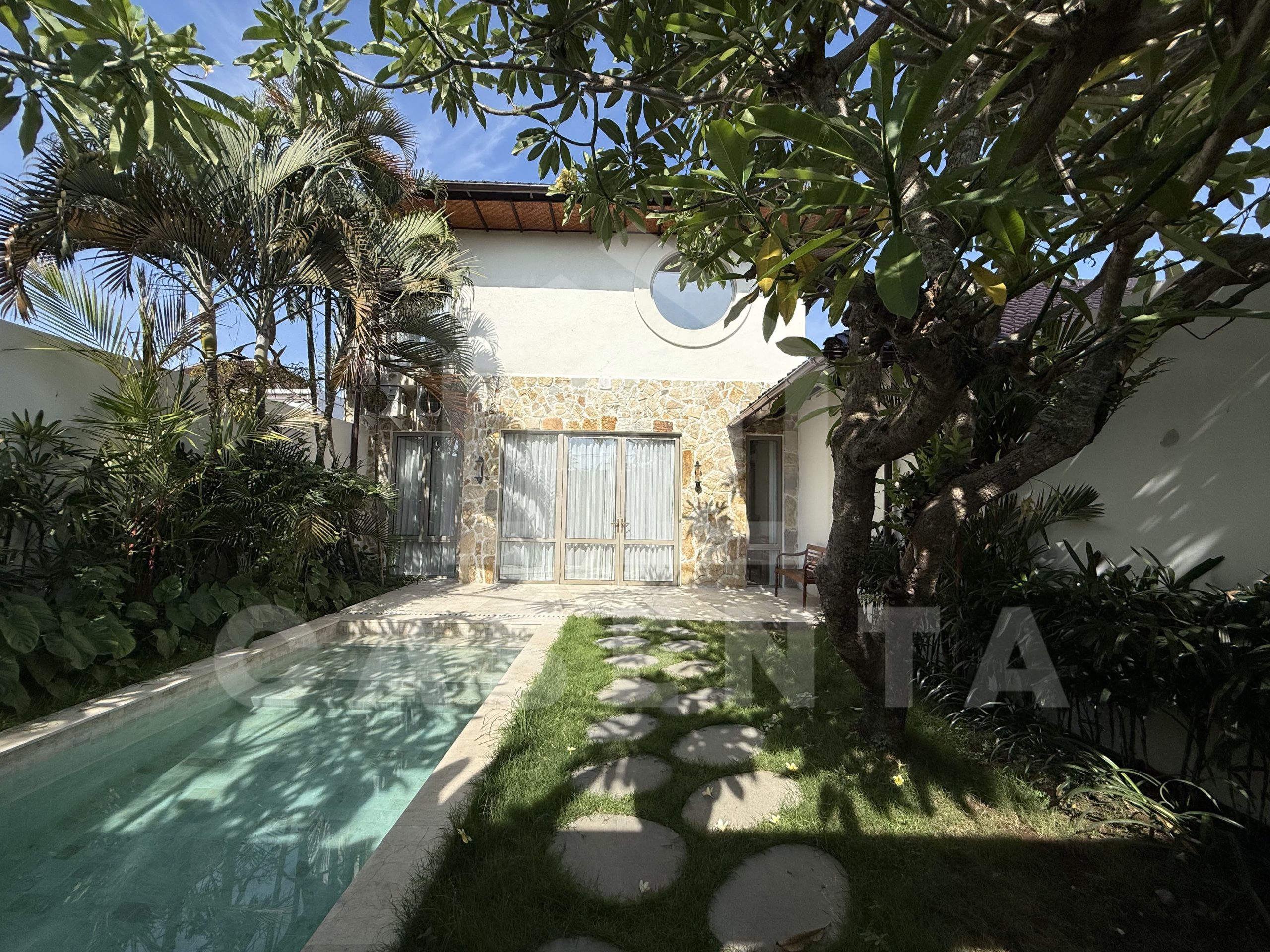 Private pool courtyard at leasehold sanur villa