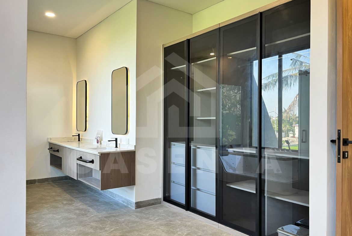 double vanity bathroom in Pererenan villa modern design